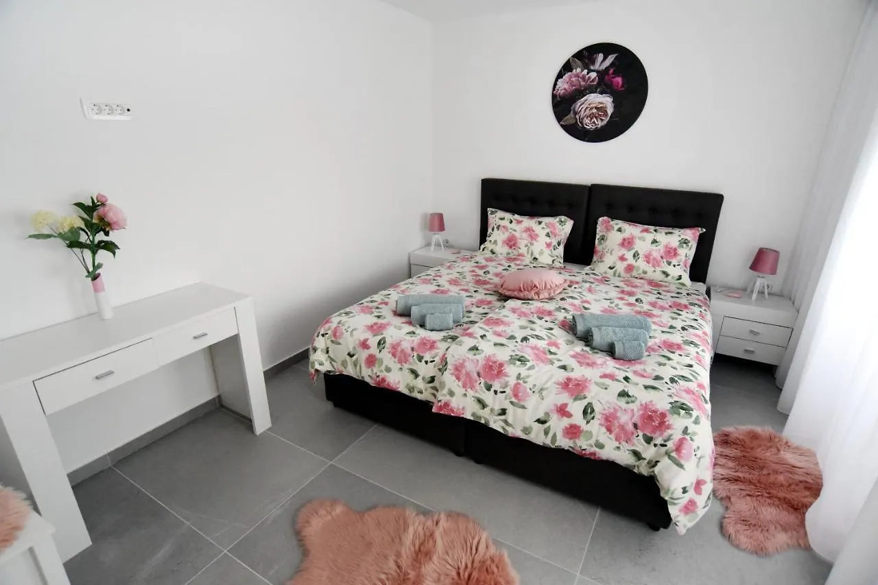 Vila Commodious House In Rijeka With 5 Bedrooms Chorvatsko